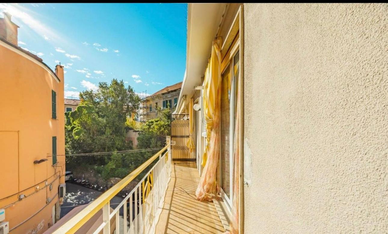 Апартаменты Casa Girasole Sanremo Centro Экстерьер фото